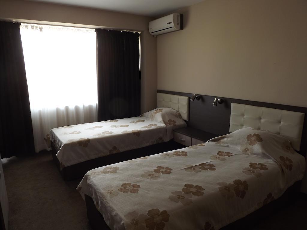 Hotel Bulgaria Petrich (Blagoevgrad) Exterior photo